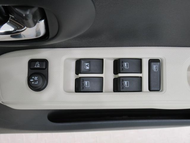 ミラココア ココアプラスＸ　キーフリー　アイドリングストップ　電動格納式ドアミラー　エアコン　パワーステアリング　パワーウィンドウ　運転席エアバッグ　ＡＢＳ　ティーゼットデオプラス（15枚目）