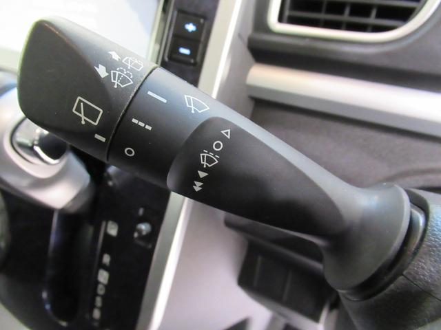 タント カスタムRSトップエディション SA3 シートヒーター 両側パワースライドドア オートライト キーフリー アイドリングストップ USB入力端子 衝突被害軽減システム レーンアシスト オートマチックハイビーム ティーゼットデオプラス(20枚目)