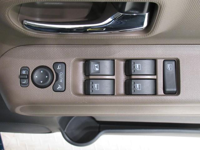 ムーヴキャンバス セオリーＧ　シートヒーター　両側パワースライドドア　オートライト　キーフリー　アイドリングストップ　バックモニター　ナビ　ドライブレコーダー　ＵＳＢ入力端子　Ｂｌｕｅｔｏｏｔｈ　ホッとカップホルダー（15枚目）