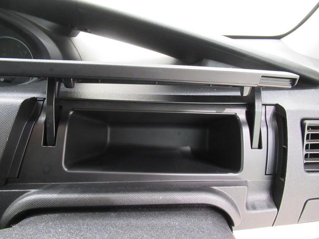 ムーヴ カスタムＸリミテッド　キーフリー　ＣＤチューナー　電動格納式ドアミラー　エアコン　パワーステアリング　パワーウィンドウ　運転席エアバッグ　ＡＢＳ　ティーゼットデオプラス（23枚目）