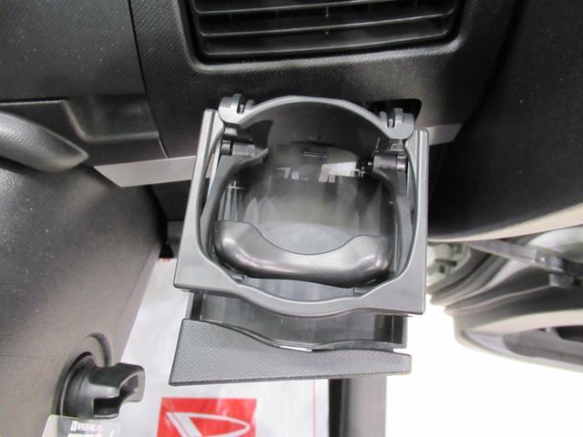 ムーヴ カスタムＸリミテッド　キーフリー　ＣＤチューナー　電動格納式ドアミラー　エアコン　パワーステアリング　パワーウィンドウ　運転席エアバッグ　ＡＢＳ　ティーゼットデオプラス（25枚目）