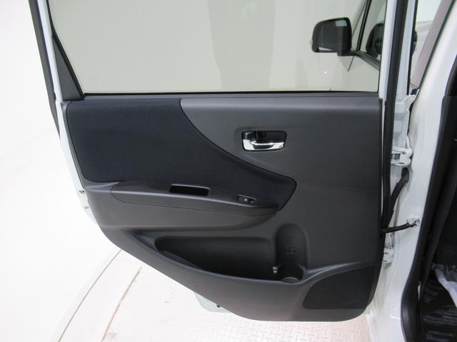 ムーヴ カスタムＸリミテッド　キーフリー　ＣＤチューナー　電動格納式ドアミラー　エアコン　パワーステアリング　パワーウィンドウ　運転席エアバッグ　ＡＢＳ　ティーゼットデオプラス（42枚目）