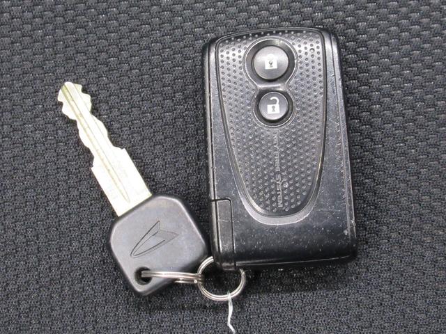 ムーヴ カスタムＸリミテッド　キーフリー　ＣＤチューナー　電動格納式ドアミラー　エアコン　パワーステアリング　パワーウィンドウ　運転席エアバッグ　ＡＢＳ　ティーゼットデオプラス（48枚目）