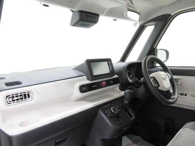 ムーヴキャンバス ストライプスＧターボ　パノラマモニター　７インチナビ　両側パワースライドドア　シートヒーター　ＵＳＢ入力端子　Ｂｌｕｅｔｏｏｔｈ　ホッとカップホルダー　オートライト　キーフリー　アイドリングストップ　ティーゼットデオプラス（14枚目）