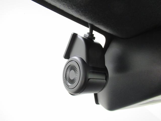 タント カスタムＲＳ　パノラマモニター　７インチナビ　ドライブレコーダー　両側パワースライドドア　シートヒーター　ＵＳＢ入力端子　Ｂｌｕｅｔｏｏｔｈ　オートライト　キーフリー　アイドリングストップ　ティーゼットデオプラス（19枚目）