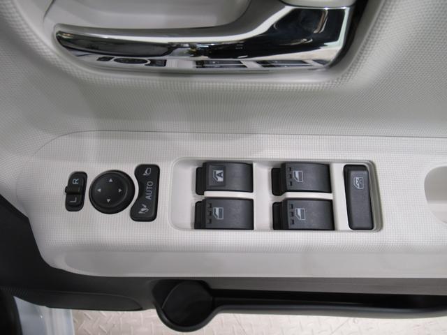 ムーヴキャンバス ストライプスG バックモニター 7インチナビ ドライブレコーダー 両側パワースライドドア シートヒーター USB入力端子 Bluetooth ホッとカップホルダー オートライト キーフリー アイドリングストップ(16枚目)