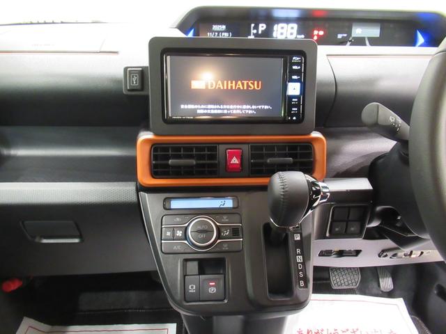 タント ファンクロスターボ　パノラマモニター　７インチナビ　ドライブレコーダー　両側パワースライドドア　シートヒーター　ＵＳＢ入力端子　Ｂｌｕｅｔｏｏｔｈ　オートライト　キーフリー　ティーゼットデオプラス　エコアイドル非装着車（16枚目）