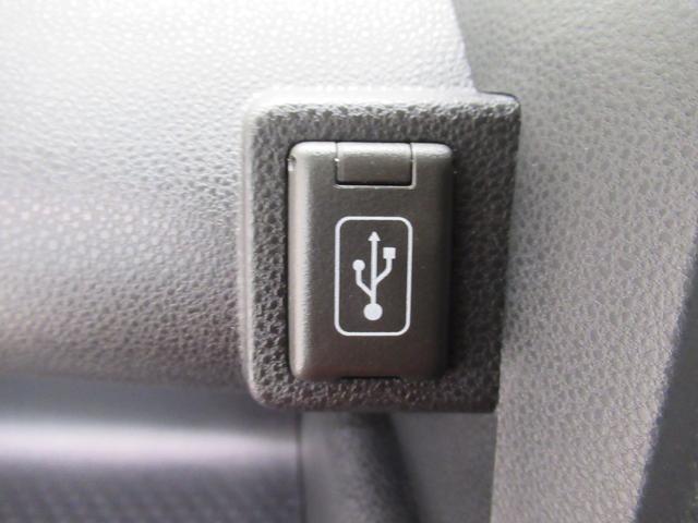 タント ファンクロスターボ　パノラマモニター　７インチナビ　ドライブレコーダー　両側パワースライドドア　シートヒーター　ＵＳＢ入力端子　Ｂｌｕｅｔｏｏｔｈ　オートライト　キーフリー　ティーゼットデオプラス　エコアイドル非装着車（26枚目）