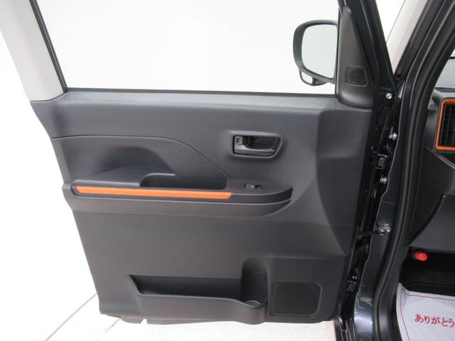 タント ファンクロスターボ　パノラマモニター　７インチナビ　ドライブレコーダー　両側パワースライドドア　シートヒーター　ＵＳＢ入力端子　Ｂｌｕｅｔｏｏｔｈ　オートライト　キーフリー　ティーゼットデオプラス　エコアイドル非装着車（54枚目）