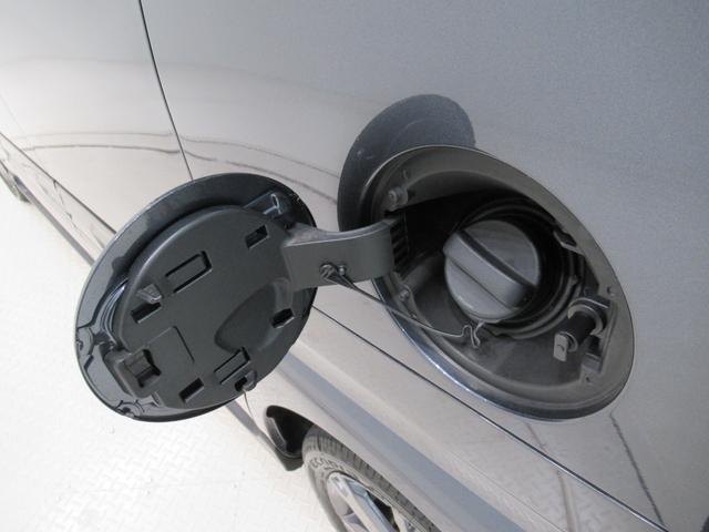 タント ファンクロスターボ　パノラマモニター　７インチナビ　ドライブレコーダー　両側パワースライドドア　シートヒーター　ＵＳＢ入力端子　Ｂｌｕｅｔｏｏｔｈ　オートライト　キーフリー　ティーゼットデオプラス　エコアイドル非装着車（55枚目）