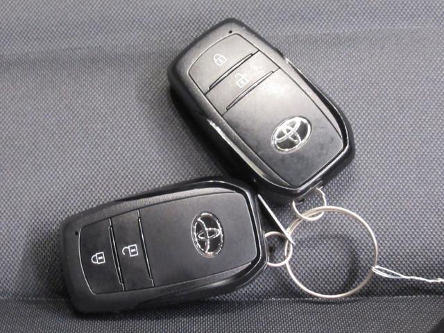 ヤリス G オートライト キーフリー USB入力端子 電動格納式ドアミラー エアコン パワーステアリング パワーウィンドウ 運転席エアバッグ ABS ティーゼットデオプラス(54枚目)