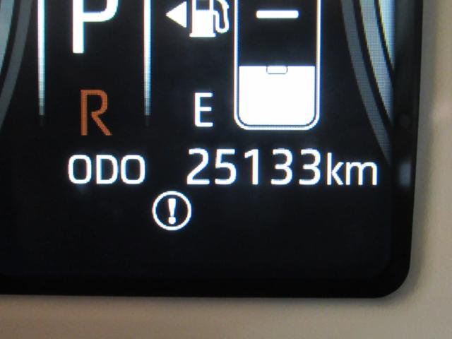 ムーヴキャンバス ストライプスＧ　シートヒーター　オートライト　キーフリー　アイドリングストップ　バックモニター　ディスプレイオーディオ　ＵＳＢ入力端子　Ｂｌｕｅｔｏｏｔｈ　ホッとカップホルダー　ティーゼットデオプラス（11枚目）