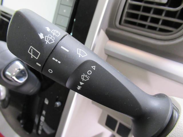 タント Ｘ　ＳＡ３　シートヒーター　左側パワースライドドア　電動格納式ドアミラー　オートライト　キーフリー　アイドリングストップ　衝突被害軽減システム　レーンアシスト　オートマチックハイビーム　ティーゼットデオプラス（18枚目）