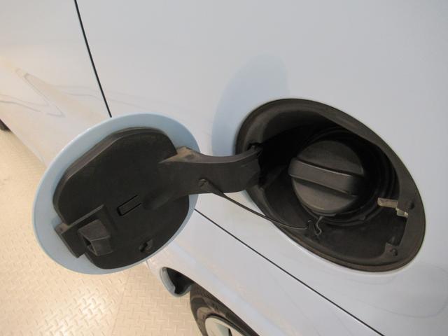 タント Ｘ　ＳＡ３　シートヒーター　左側パワースライドドア　電動格納式ドアミラー　オートライト　キーフリー　アイドリングストップ　衝突被害軽減システム　レーンアシスト　オートマチックハイビーム　ティーゼットデオプラス（46枚目）