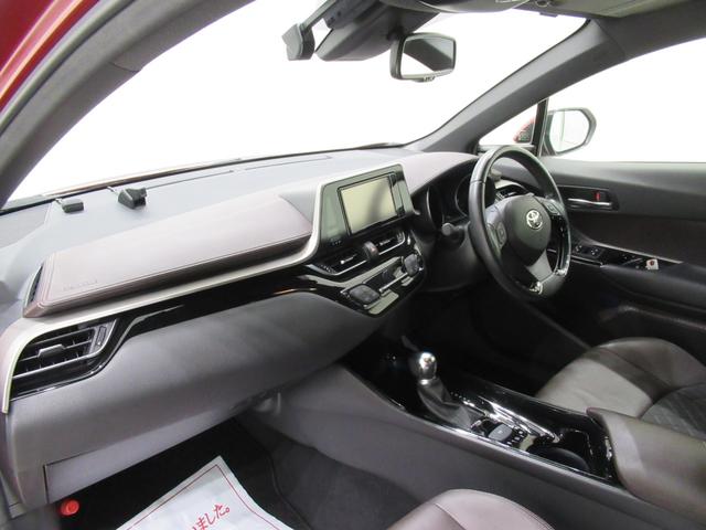 Ｃ－ＨＲ Ｇ　オートライト　キーフリー　電動格納式ドアミラー　エアコン　パワーステアリング　パワーウィンドウ　運転席エアバッグ　ＡＢＳ　ティーゼットデオプラス（12枚目）