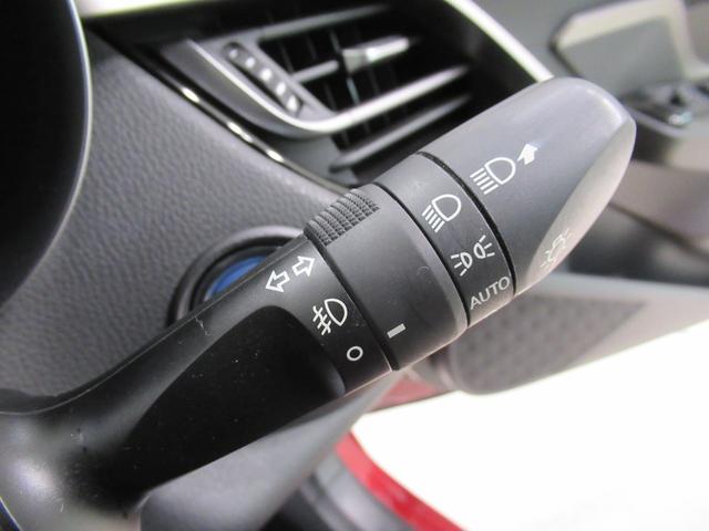 Ｃ－ＨＲ Ｇ　オートライト　キーフリー　電動格納式ドアミラー　エアコン　パワーステアリング　パワーウィンドウ　運転席エアバッグ　ＡＢＳ　ティーゼットデオプラス（21枚目）