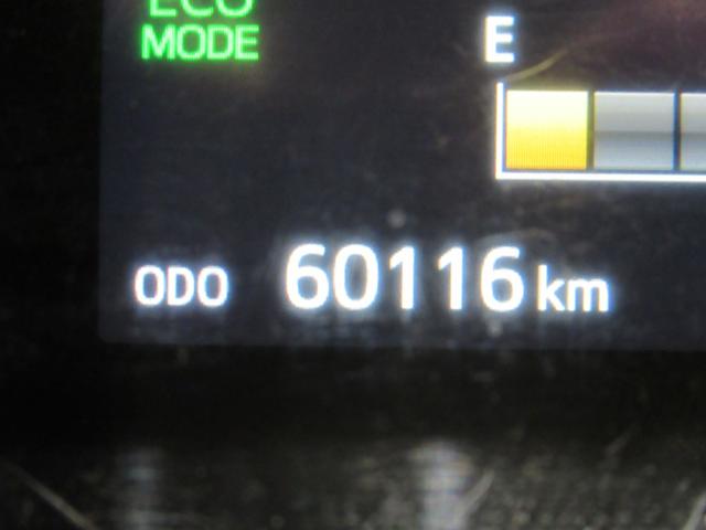 シエンタ ハイブリッドＧ　シートヒーター　両側パワースライドドア　オートライト　キーフリー　ＵＳＢ入力端子　電動格納式ドアミラー　エアコン　パワーステアリング　パワーウィンドウ　運転席エアバッグ　ＡＢＳ　ティーゼットデオプラス（10枚目）