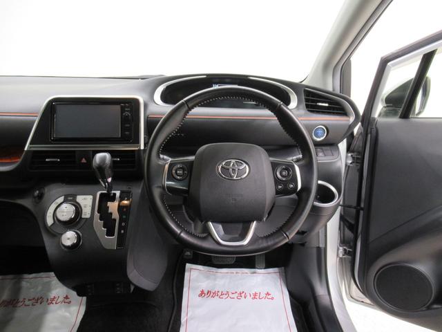 シエンタ ハイブリッドＧ　シートヒーター　両側パワースライドドア　オートライト　キーフリー　ＵＳＢ入力端子　電動格納式ドアミラー　エアコン　パワーステアリング　パワーウィンドウ　運転席エアバッグ　ＡＢＳ　ティーゼットデオプラス（11枚目）