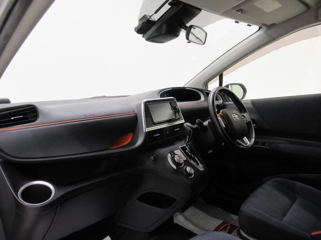 シエンタ ハイブリッドＧ　シートヒーター　両側パワースライドドア　オートライト　キーフリー　ＵＳＢ入力端子　電動格納式ドアミラー　エアコン　パワーステアリング　パワーウィンドウ　運転席エアバッグ　ＡＢＳ　ティーゼットデオプラス（12枚目）