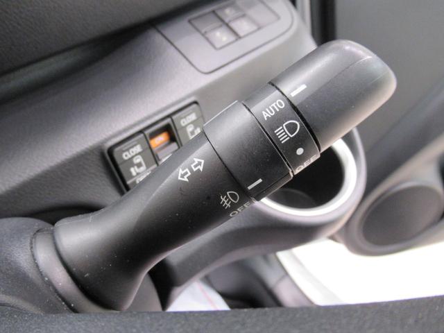 シエンタ ハイブリッドＧ　シートヒーター　両側パワースライドドア　オートライト　キーフリー　ＵＳＢ入力端子　電動格納式ドアミラー　エアコン　パワーステアリング　パワーウィンドウ　運転席エアバッグ　ＡＢＳ　ティーゼットデオプラス（22枚目）