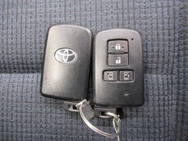 シエンタ ハイブリッドＧ　シートヒーター　両側パワースライドドア　オートライト　キーフリー　ＵＳＢ入力端子　電動格納式ドアミラー　エアコン　パワーステアリング　パワーウィンドウ　運転席エアバッグ　ＡＢＳ　ティーゼットデオプラス（56枚目）