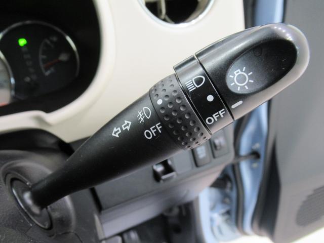 ミラココア ココアプラスＸ　キーフリー　アイドリングストップ　電動格納式ドアミラー　エアコン　パワーステアリング　パワーウィンドウ　運転席エアバッグ　ＡＢＳ　ティーゼットデオプラス（20枚目）