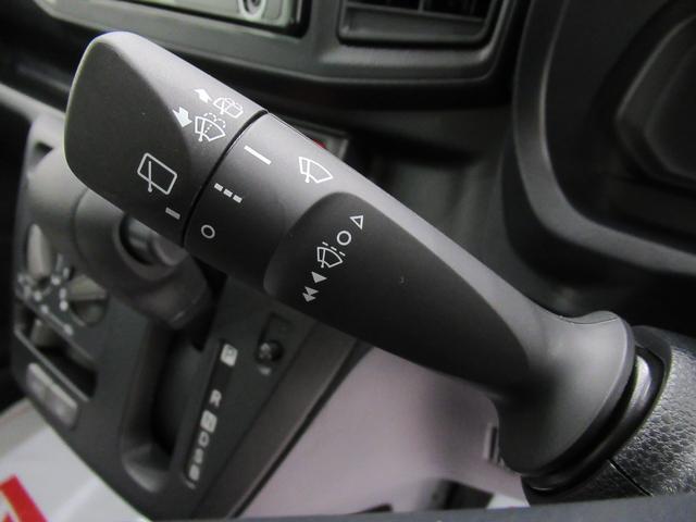 ミライース L SA3 オートライト キーレスエントリー アイドリングストップ CDチューナー 衝突被害軽減システム レーンアシスト オートマチックハイビーム ティーゼットデオプラス(17枚目)