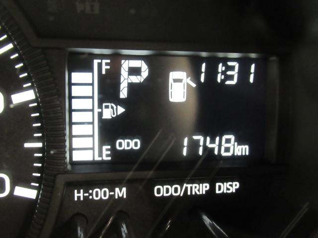 ハイゼットカーゴ デラックス　４ＷＤ　ＡＭ／ＦＭラジオ　両側スライドドア　オートライト　キーレスエントリー　アイドリングストップ　衝突被害軽減システム　レーンアシスト　オートマチックハイビーム　ティーゼットデオプラス（10枚目）