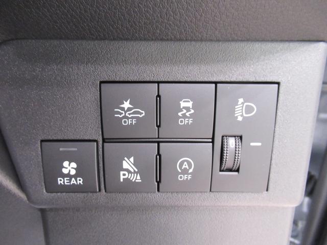 ハイゼットカーゴ デラックス　４ＷＤ　ＡＭ／ＦＭラジオ　両側スライドドア　オートライト　キーレスエントリー　アイドリングストップ　衝突被害軽減システム　レーンアシスト　オートマチックハイビーム　ティーゼットデオプラス（14枚目）