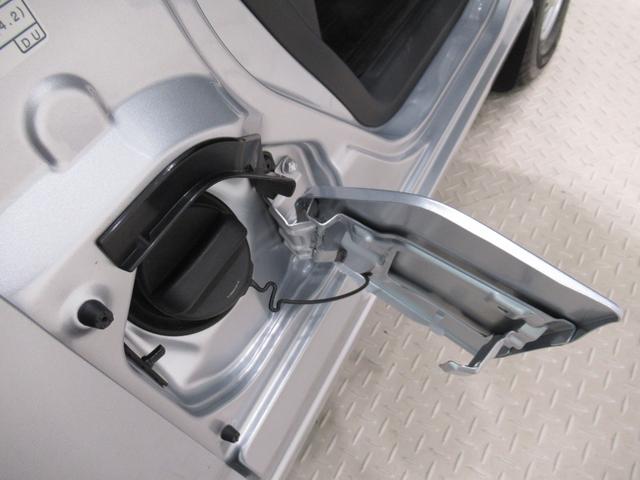 ハイゼットカーゴ デラックス　４ＷＤ　ＡＭ／ＦＭラジオ　両側スライドドア　オートライト　キーレスエントリー　アイドリングストップ　衝突被害軽減システム　レーンアシスト　オートマチックハイビーム　ティーゼットデオプラス（41枚目）