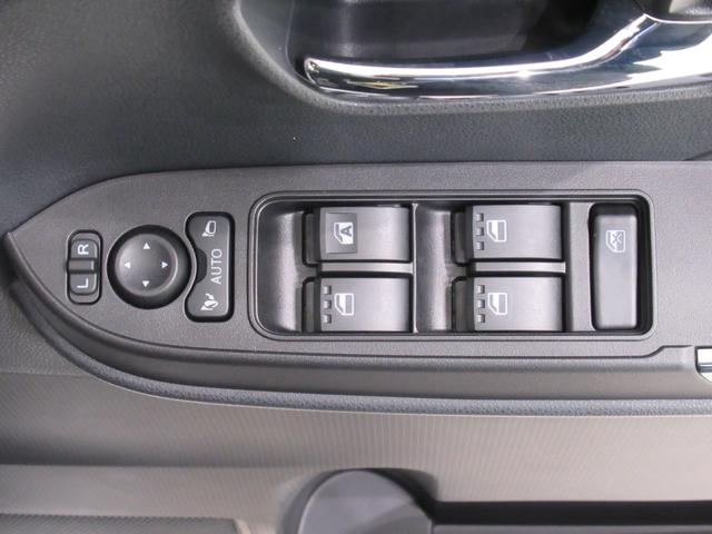 タント カスタムＲＳ　パノラマモニター　９インチディスプレイオーディオ　ドライブレコーダー　両側パワースライドドア　シートヒーター　ＵＳＢ入力端子　Ｂｌｕｅｔｏｏｔｈ　オートライト　キーフリー　アイドリングストップ（16枚目）