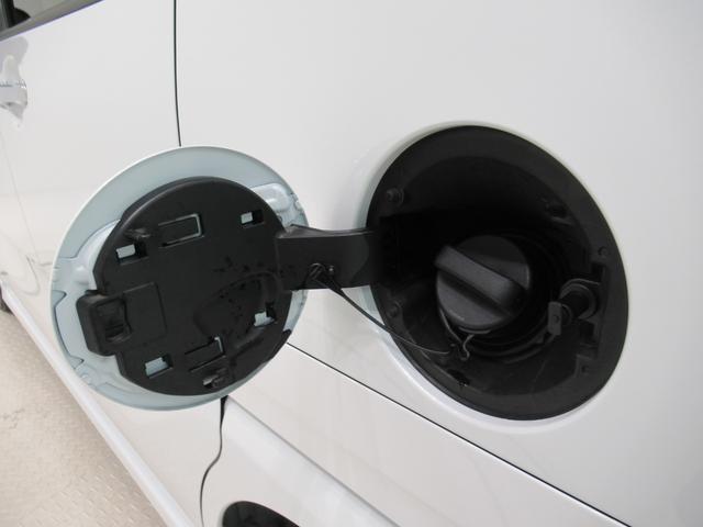 タント カスタムＲＳ　パノラマモニター　９インチディスプレイオーディオ　ドライブレコーダー　両側パワースライドドア　シートヒーター　ＵＳＢ入力端子　Ｂｌｕｅｔｏｏｔｈ　オートライト　キーフリー　アイドリングストップ（55枚目）