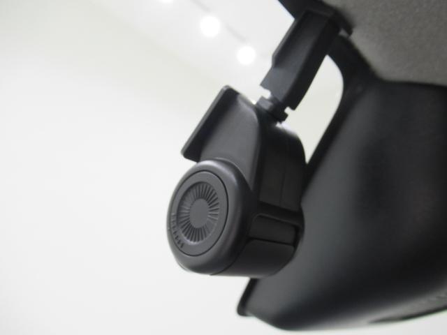 ダイハツディーラーでは「ダイハツ認定中古車」という基準を設け、車選びに詳しくないお客様でも「安心して選べる」をご提供しています。