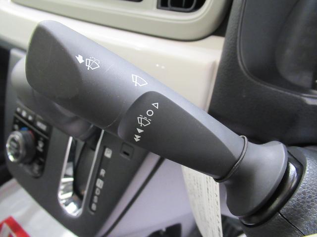 全国約約７００ヶ所のダイハツのお店で保証修理が受けられる、安心のサービスネットワークです。