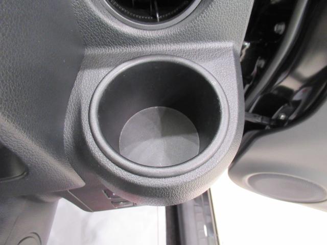 その他にお車ご購入に関して、気になる点やご不明な点がございましたら、「見積依頼」ボタン、もしくは無料ダイヤルより各店舗へお問合せください。