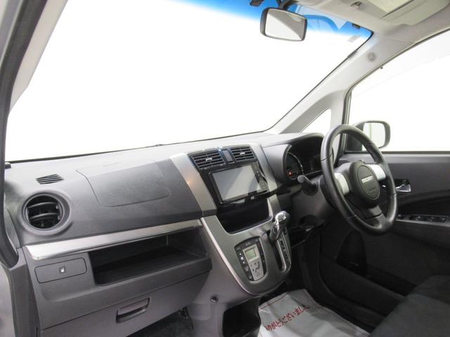 ムーヴ カスタムＲＳ　ＳＡ　オートライト　キーフリー　アイドリングストップ　電動格納式ドアミラー　衝突被害軽減システム　エアコン　パワーステアリング　パワーウィンドウ　運転席エアバッグ　ＡＢＳ　ティーゼットデオプラス（12枚目）