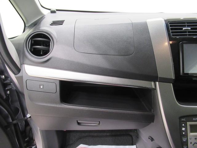 ムーヴ カスタムＲＳ　ＳＡ　オートライト　キーフリー　アイドリングストップ　電動格納式ドアミラー　衝突被害軽減システム　エアコン　パワーステアリング　パワーウィンドウ　運転席エアバッグ　ＡＢＳ　ティーゼットデオプラス（25枚目）