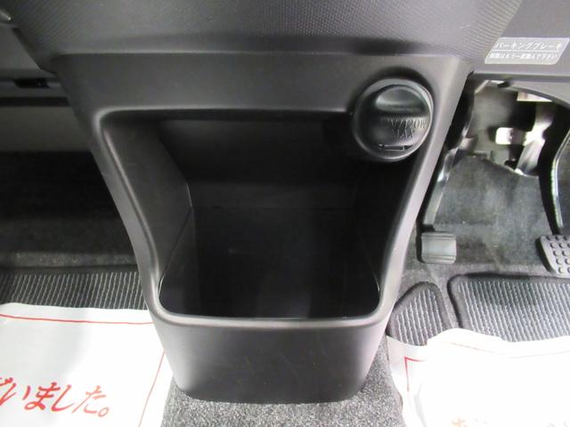 ムーヴ カスタムＲＳ　ＳＡ　オートライト　キーフリー　アイドリングストップ　電動格納式ドアミラー　衝突被害軽減システム　エアコン　パワーステアリング　パワーウィンドウ　運転席エアバッグ　ＡＢＳ　ティーゼットデオプラス（28枚目）