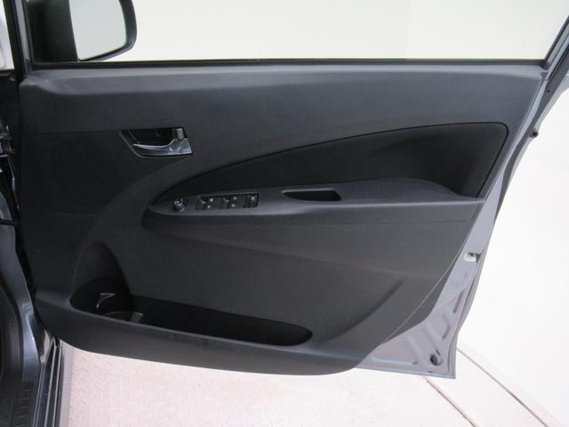 ムーヴ カスタムＲＳ　ＳＡ　オートライト　キーフリー　アイドリングストップ　電動格納式ドアミラー　衝突被害軽減システム　エアコン　パワーステアリング　パワーウィンドウ　運転席エアバッグ　ＡＢＳ　ティーゼットデオプラス（41枚目）