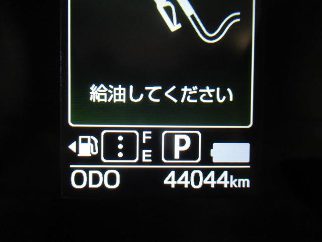 ムーヴ カスタムＸリミテッド　ＳＡ３　シートヒーター　オートライト　キーフリー　アイドリングストップ　電動格納式ドアミラー　衝突被害軽減システム　レーンアシスト　オートマチックハイビーム　ティーゼットデオプラス（10枚目）