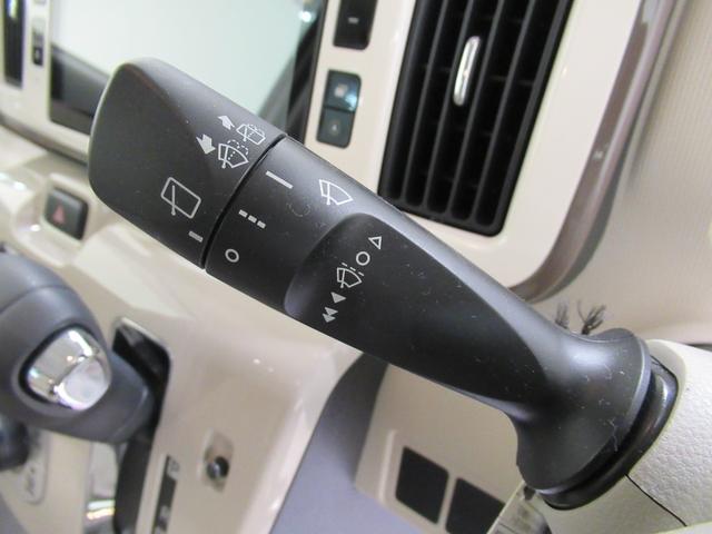 ムーヴキャンバス Gメイクアップリミテッド SA3 両側パワースライドドア オートライト キーフリー アイドリングストップ USB入力端子 衝突被害軽減システム レーンアシスト オートマチックハイビーム ティーゼットデオプラス(20枚目)