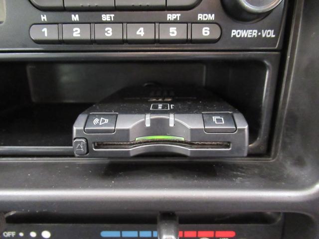 ピクシスバン クルーズ 4WD 両側スライドドア キーレスエントリー CDチューナー 電動格納式ドアミラー エアコン パワーステアリング パワーウィンドウ 運転席エアバッグ ABS ティーゼットデオプラス(16枚目)