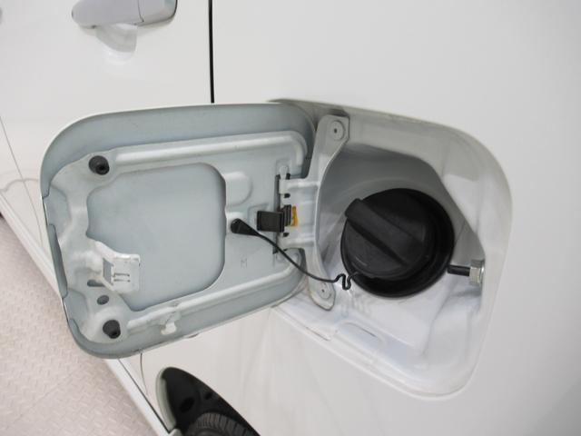 ムーヴ カスタムＧ　キーフリー　アイドリングストップ　ＣＤチューナー　電動格納式ドアミラー　エアコン　パワーステアリング　パワーウィンドウ　運転席エアバッグ　ＡＢＳ　ティーゼットデオプラス（40枚目）