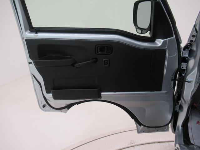 ハイゼットトラック エクストラ　ＬＥＤヘッドランプ　４ＷＤ　荷台作業灯　オートライト　キーフリー　アイドリングストップ　ナビ　ＵＳＢ入力端子　Ｂｌｕｅｔｏｏｔｈ　衝突被害軽減システム　レーンアシスト　オートマチックハイビーム（46枚目）