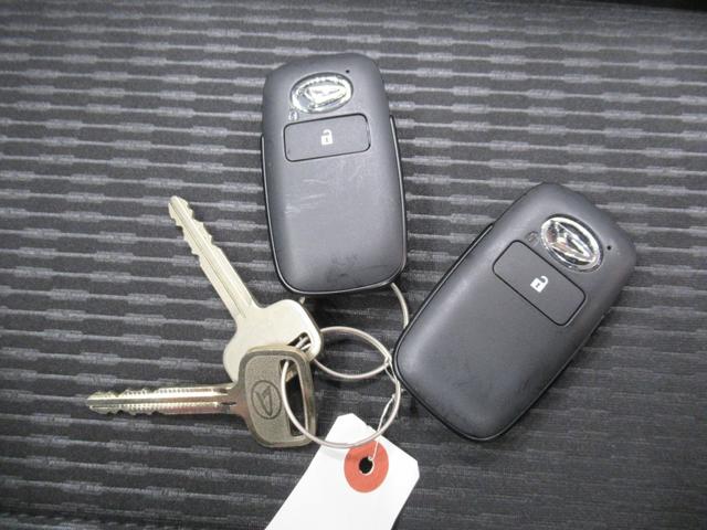 ハイゼットトラック エクストラ　ＬＥＤヘッドランプ　４ＷＤ　荷台作業灯　オートライト　キーフリー　アイドリングストップ　ナビ　ＵＳＢ入力端子　Ｂｌｕｅｔｏｏｔｈ　衝突被害軽減システム　レーンアシスト　オートマチックハイビーム（52枚目）