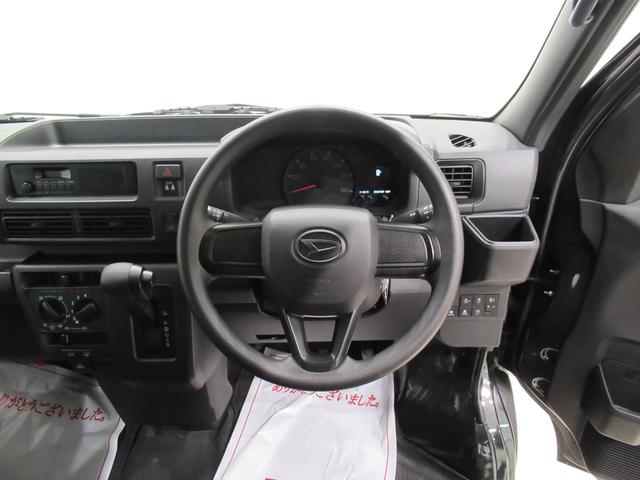 ハイゼットカーゴ デラックス 4WD AM/FMラジオ 両側スライドドア オートライト キーレスエントリー アイドリングストップ 衝突被害軽減システム レーンアシスト オートマチックハイビーム ティーゼットデオプラス(11枚目)