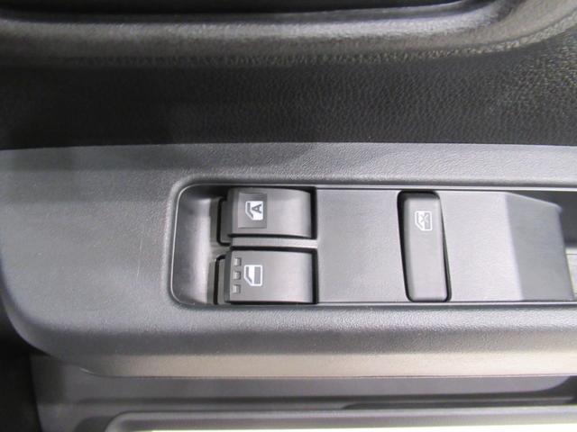 ハイゼットカーゴ デラックス 4WD AM/FMラジオ 両側スライドドア オートライト キーレスエントリー アイドリングストップ 衝突被害軽減システム レーンアシスト オートマチックハイビーム ティーゼットデオプラス(15枚目)