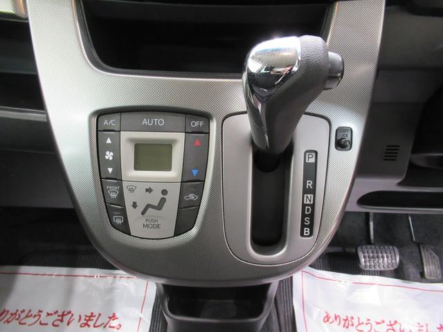 ムーヴ カスタムＸ　ＳＡ　オートライト　キーフリー　アイドリングストップ　電動格納式ドアミラー　衝突被害軽減システム　エアコン　パワーステアリング　パワーウィンドウ　運転席エアバッグ　ＡＢＳ　ティーゼットデオプラス（18枚目）