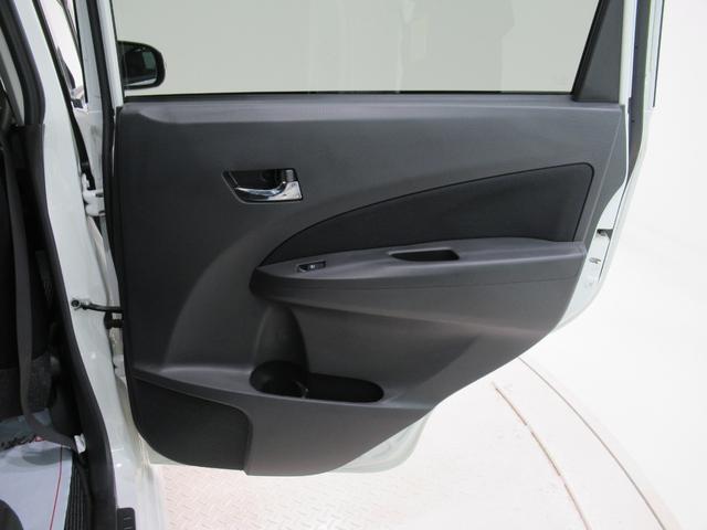 ムーヴ カスタムＸ　ＳＡ　オートライト　キーフリー　アイドリングストップ　電動格納式ドアミラー　衝突被害軽減システム　エアコン　パワーステアリング　パワーウィンドウ　運転席エアバッグ　ＡＢＳ　ティーゼットデオプラス（37枚目）