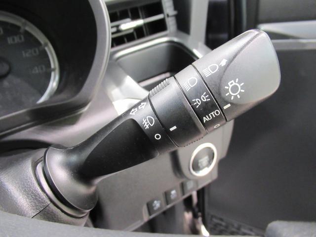 ムーヴ カスタムＸ　ＳＡ　オートライト　キーフリー　アイドリングストップ　電動格納式ドアミラー　衝突被害軽減システム　エアコン　パワーステアリング　パワーウィンドウ　運転席エアバッグ　ＡＢＳ　ティーゼットデオプラス（20枚目）